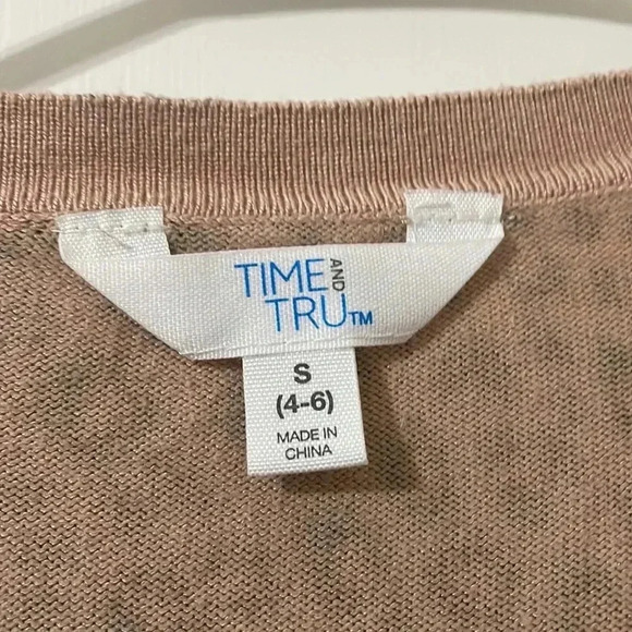 Time and Tru Leopard/Cheetah Print Women's Everyday Cardigan Sweater Size S - Picture 6 of 8